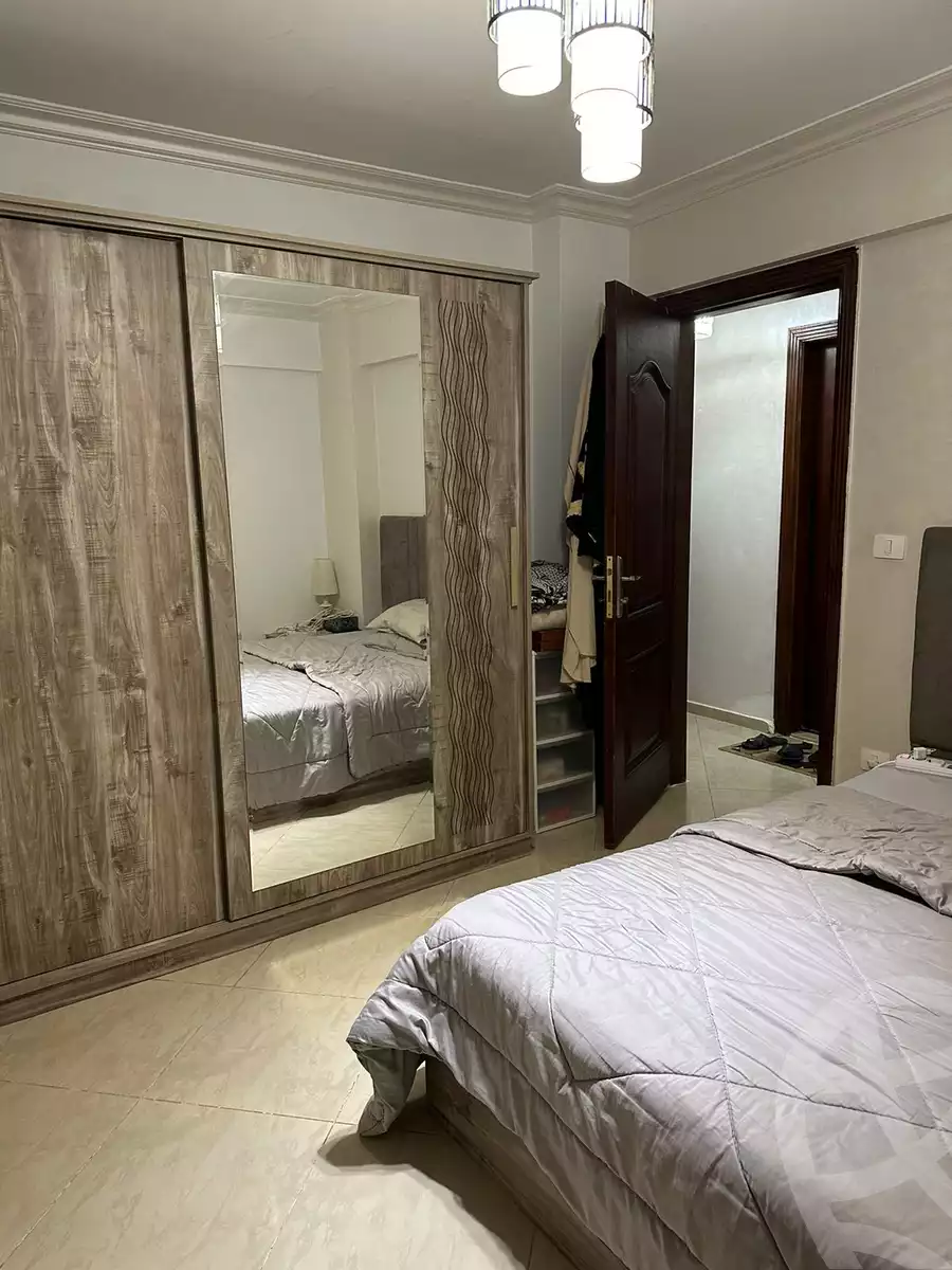 https://aqarmap.com.eg/ar/listing/6231771-for-rent-cairo-el-sheikh-zayed-city-compounds-dr-msr