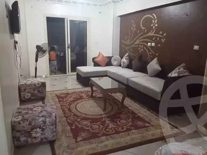 https://aqarmap.com.eg/ar/listing/6232501-for-rent-cairo-helwan-tqsym-lnsr-wageeh-abaza-st