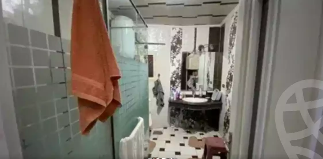 https://aqarmap.com.eg/ar/listing/6232971-for-sale-alexandria-camp-cesar-el-gaish-rd