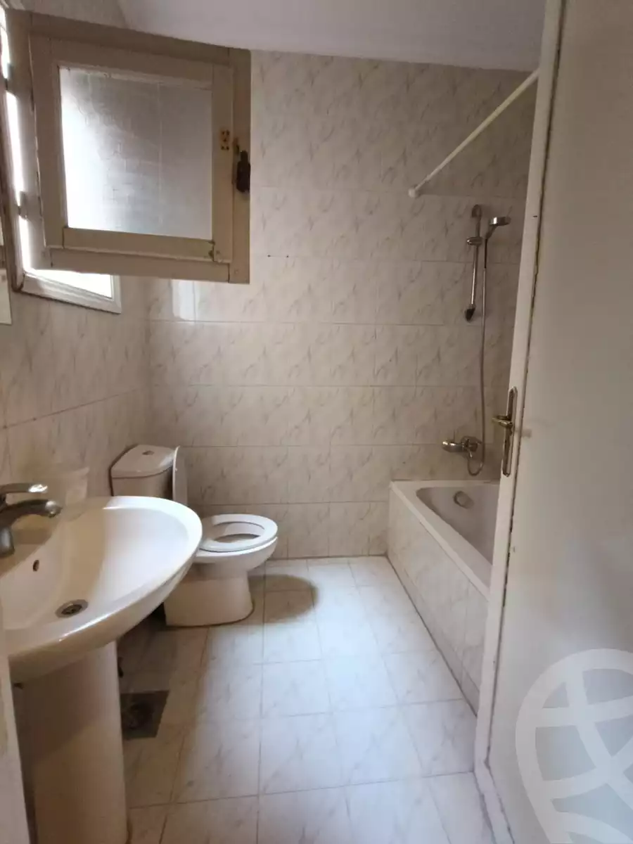https://aqarmap.com.eg/ar/listing/6233127-for-rent-cairo-new-cairo-el-ahyaa-second-neighborhood-street-26
