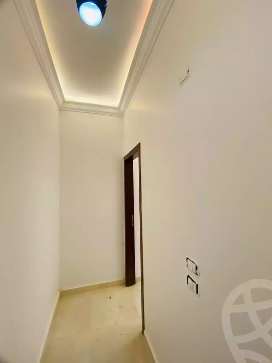 https://aqarmap.com.eg/ar/listing/6233148-for-rent-cairo-new-cairo-compounds-lakeview-residence