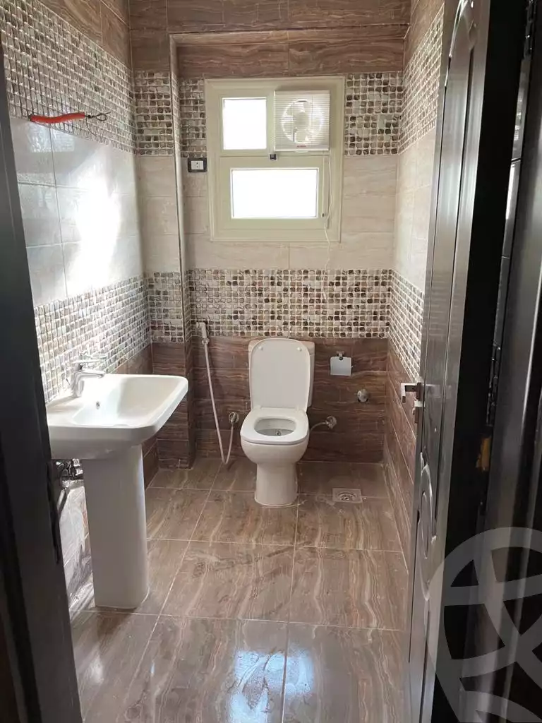 https://aqarmap.com.eg/en/listing/6233147-for-rent-cairo-new-cairo-ganob-el-akadamiya-south-academy-o-el-sheikh-mohamed-khater-st
