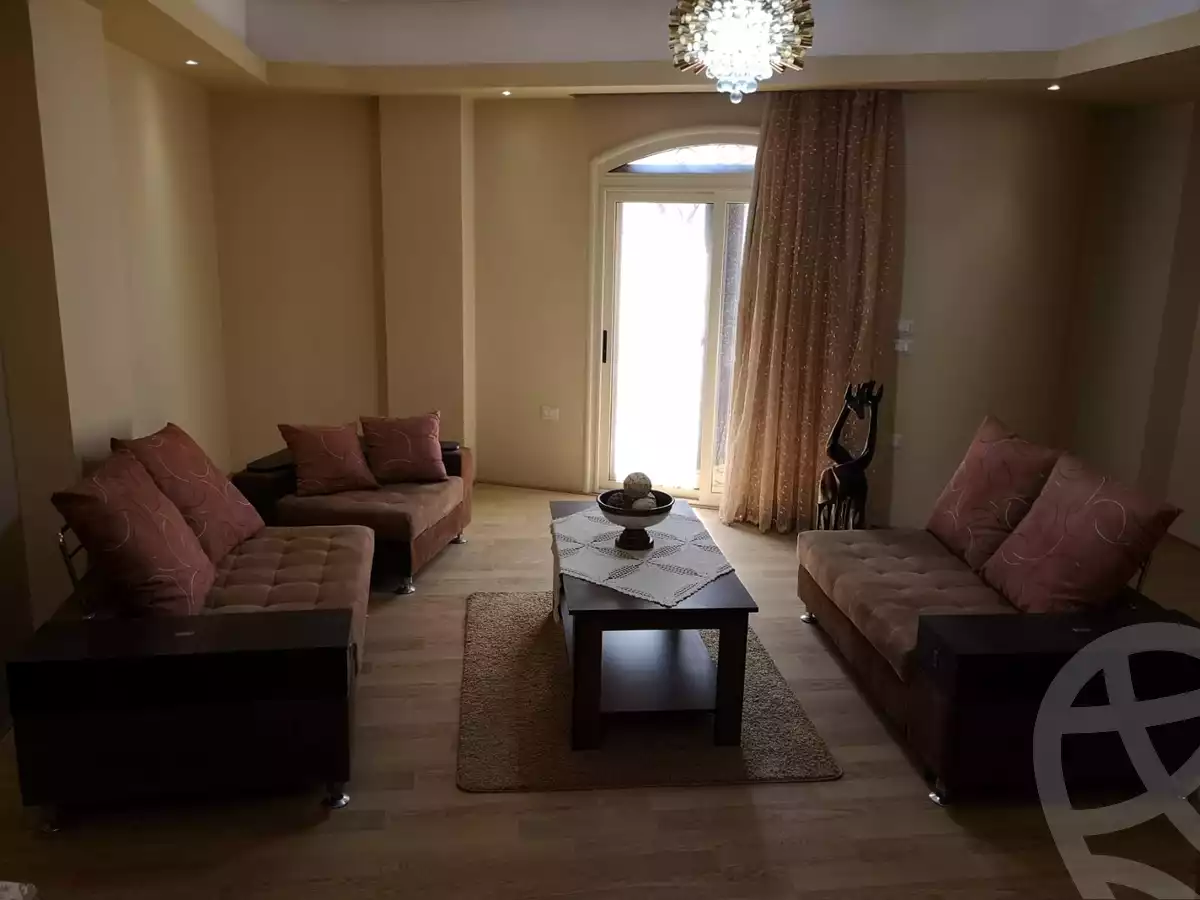 https://aqarmap.com.eg/en/listing/6233863-for-sale-cairo-new-cairo-compounds-kmbwnd-lnkhyl