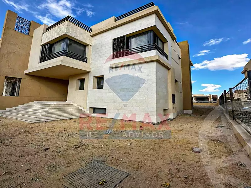 https://aqarmap.com.eg/en/listing/6235079-for-sale-cairo-el-sheikh-zayed-city-compounds-alma