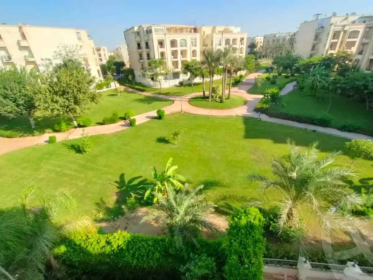 https://aqarmap.com.eg/en/listing/6235170-for-sale-cairo-el-sheikh-zayed-city-compounds-hadayek-el-mohandiseen