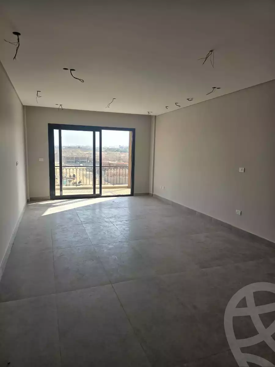 https://aqarmap.com.eg/ar/listing/6235462-for-rent-cairo-el-sheikh-zayed-city-compounds-kmbwnd-fyldj-wyst-dr-llttwyr