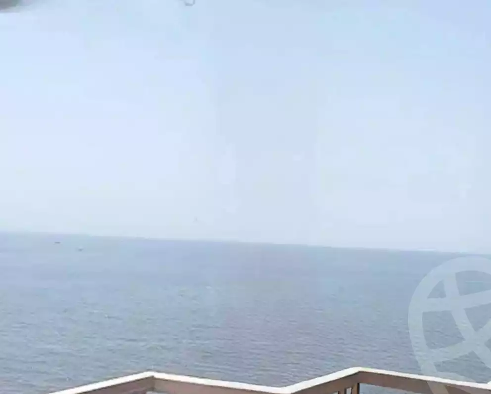 https://aqarmap.com.eg/en/listing/6235739-for-sale-alexandria-camp-cesar-el-gaish-rd