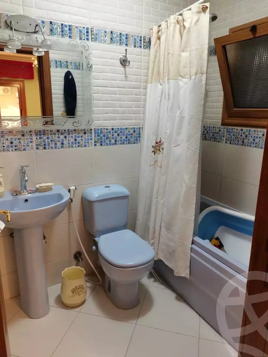 https://aqarmap.com.eg/ar/listing/6235890-for-sale-cairo-heliopolis-gesr-elsuez-gisr-el-suez-st