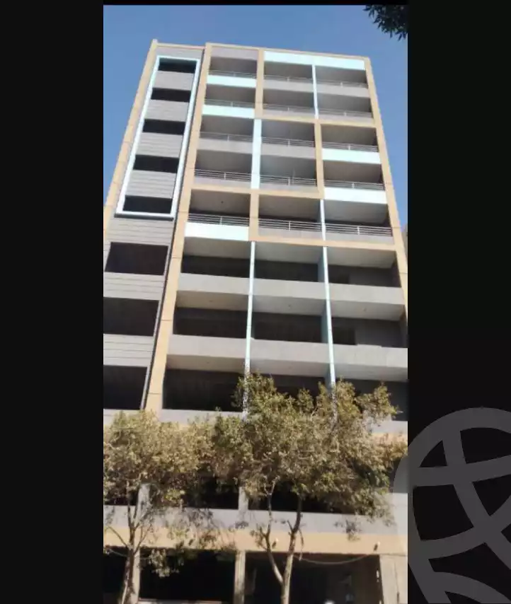 https://aqarmap.com.eg/en/listing/6236161-for-sale-cairo-helwan-mohamed-sayed-ahmed-st