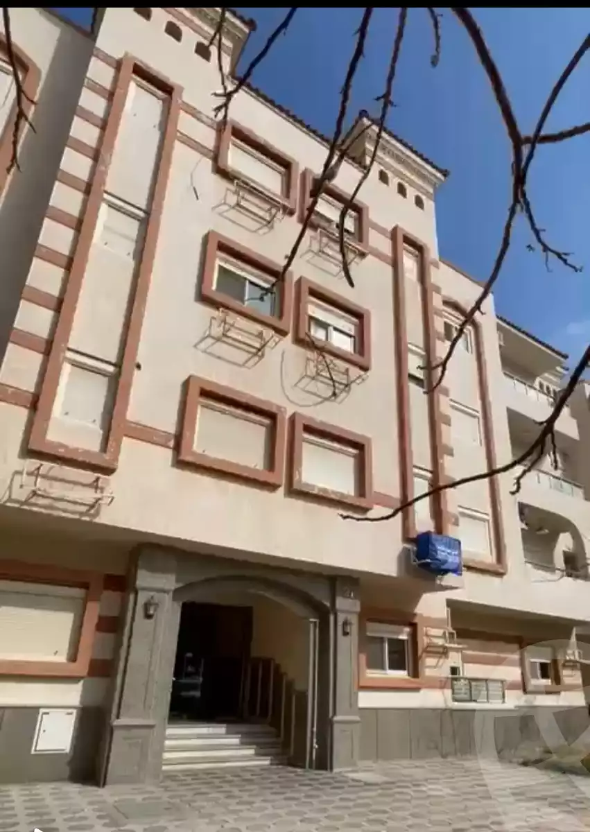 https://aqarmap.com.eg/ar/listing/6236784-for-sale-cairo-el-shorouk-compounds-heliopolis-residence
