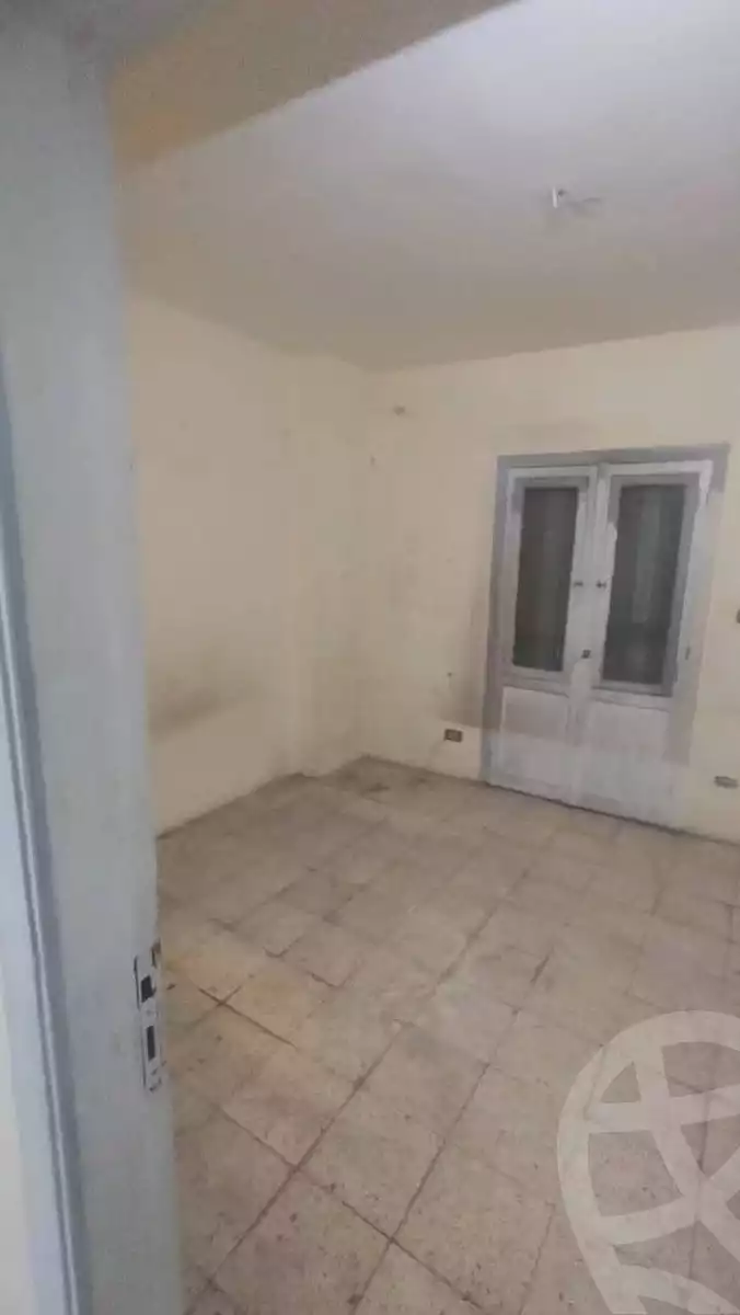 https://aqarmap.com.eg/ar/listing/6237142-for-rent-cairo-helwan-helwan-el-sharkeya-abd-el-rahman-pasha-st