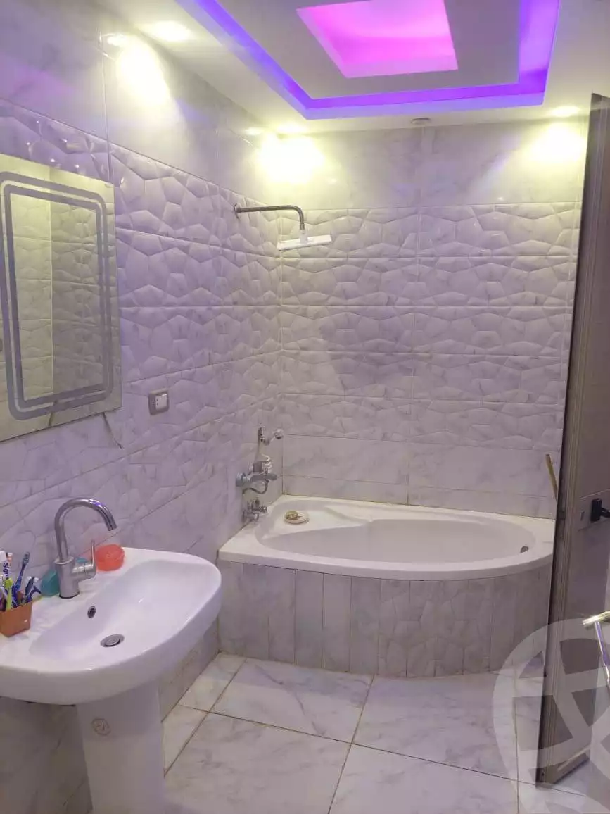 https://aqarmap.com.eg/en/listing/6237187-for-sale-cairo-faisal-el-maryotyah-dr-lashin-st