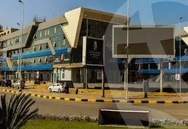 https://aqarmap.com.eg/ar/listing/6237453-for-sale-cairo-el-sheikh-zayed-city-compounds-dh-jyt-blz-mykwn-llttwyr