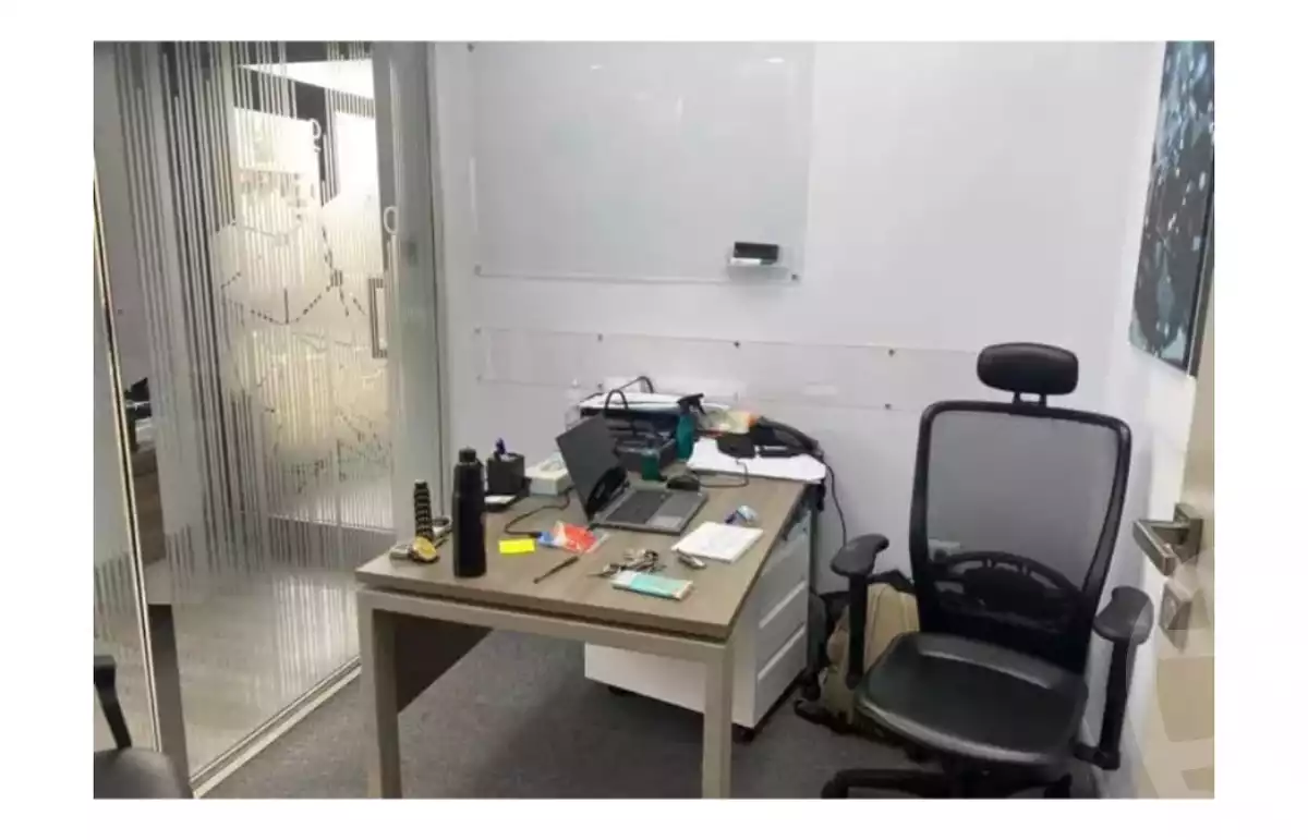 https://aqarmap.com.eg/ar/listing/6237461-for-rent-cairo-el-sheikh-zayed-city-compounds-the-courtyard-mall-dorra