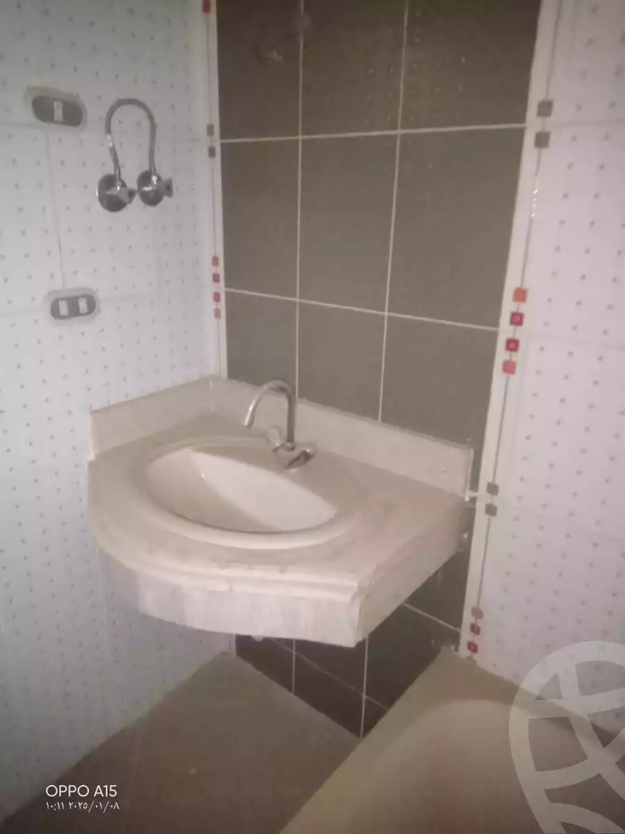 https://aqarmap.com.eg/ar/listing/6237750-for-sale-cairo-el-sheikh-zayed-city-alex-cairo-desert-road-mdyn-sfnks-ljdyd-sandorini