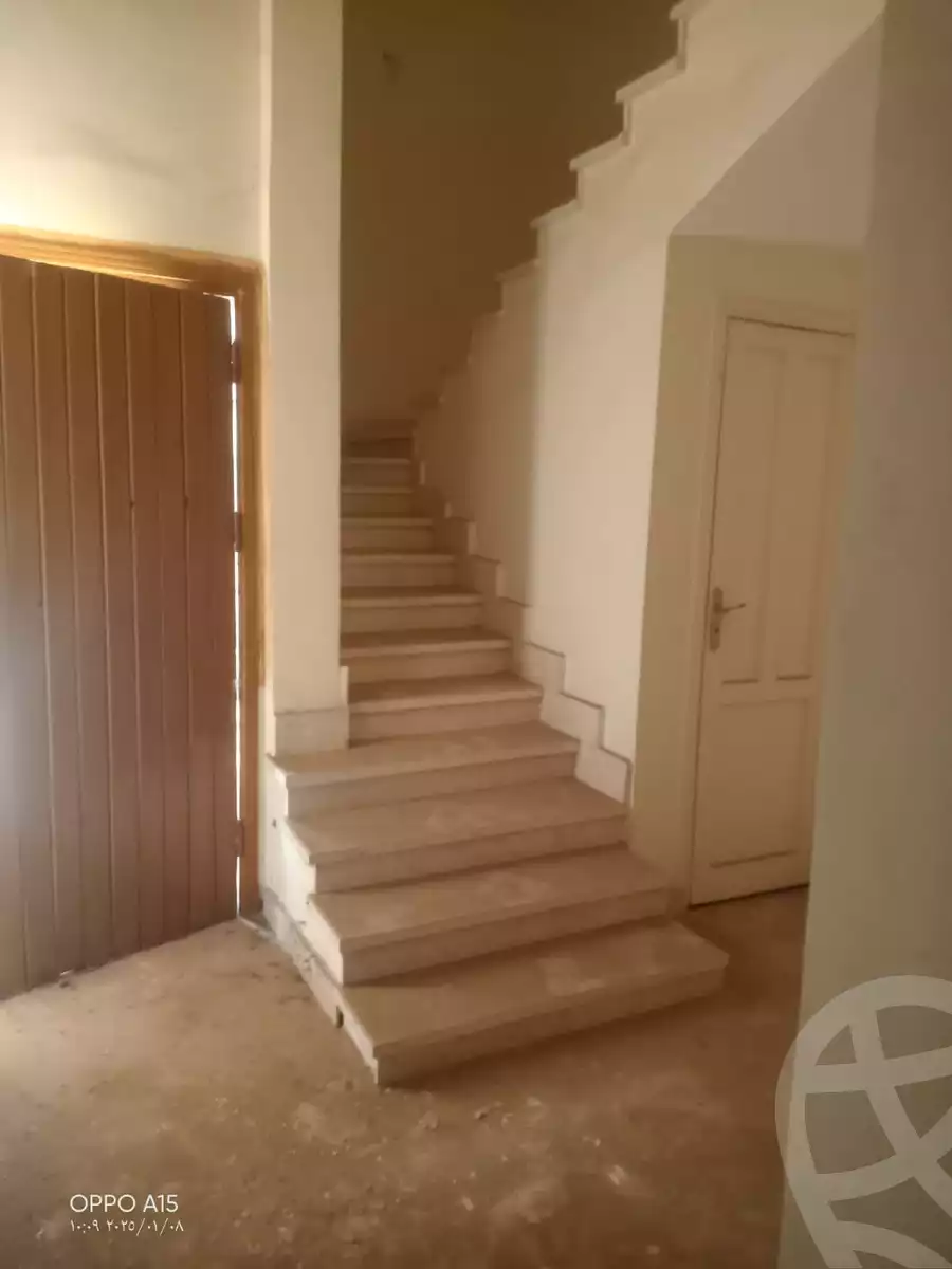 https://aqarmap.com.eg/ar/listing/6237750-for-sale-cairo-el-sheikh-zayed-city-alex-cairo-desert-road-mdyn-sfnks-ljdyd-sandorini