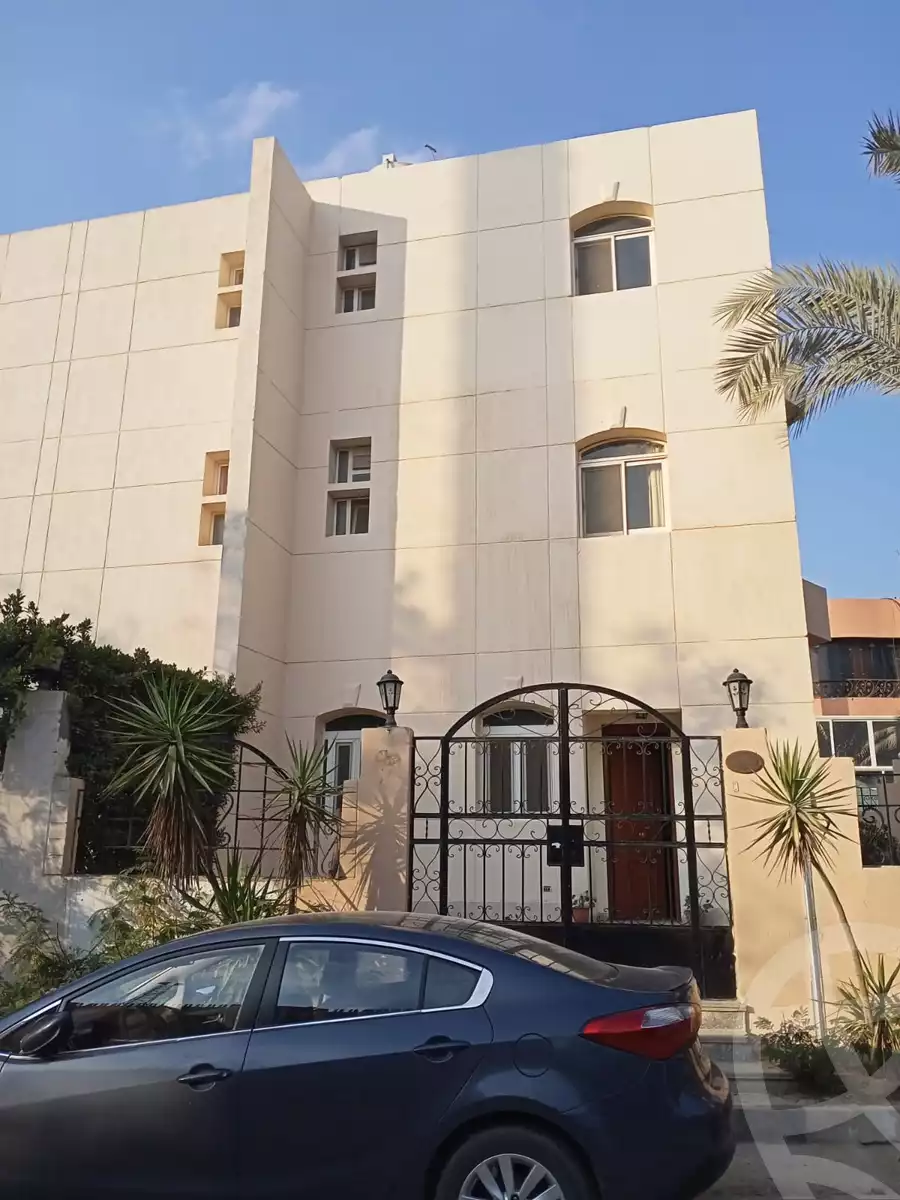 https://aqarmap.com.eg/ar/listing/6237781-for-sale-cairo-6th-of-october-compounds-utopia-1