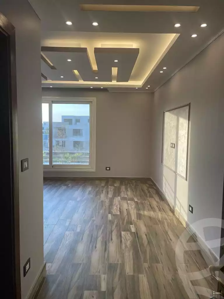 https://aqarmap.com.eg/en/listing/6237791-for-sale-cairo-6th-of-october-compounds-the-crown