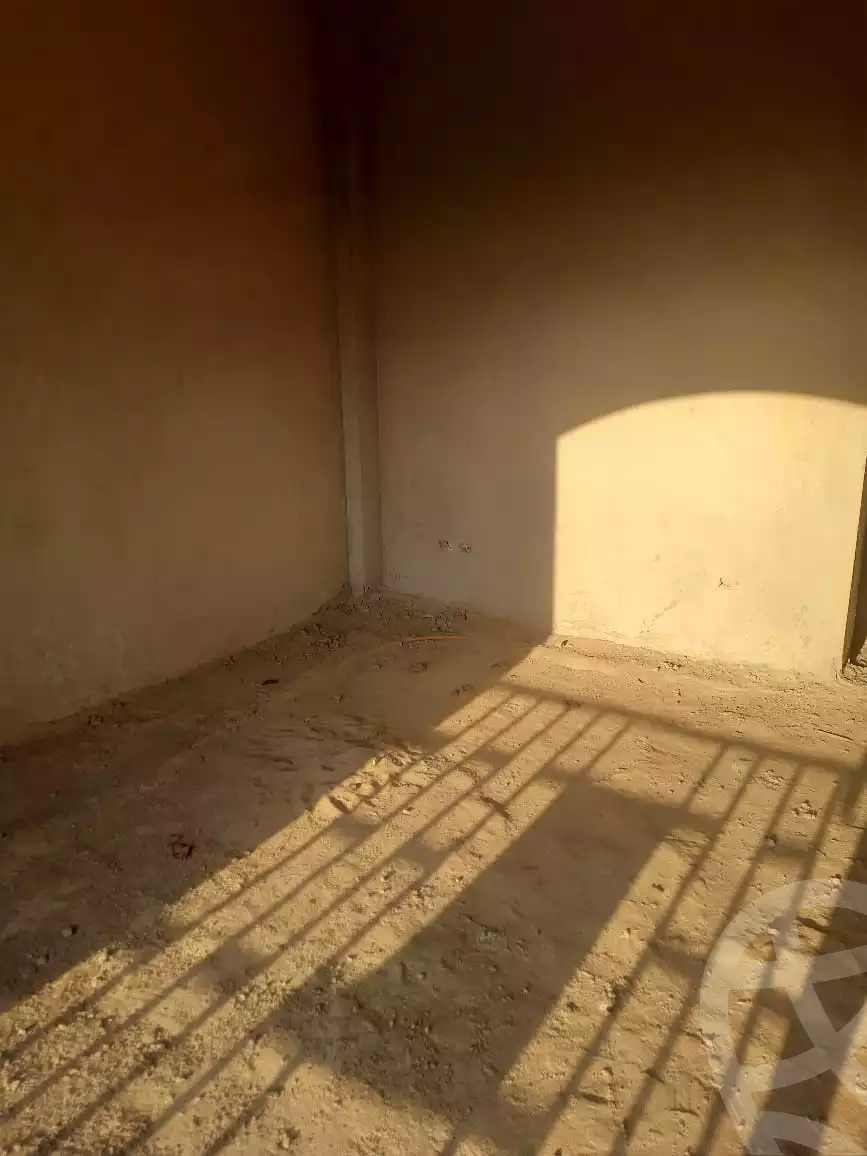 https://aqarmap.com.eg/ar/listing/6237820-for-sale-cairo-6th-of-october-compounds-pyramids-walk