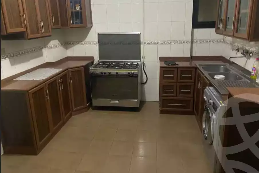 https://aqarmap.com.eg/ar/listing/6237989-for-sale-cairo-el-zaytun-hlmy-lzytwn-ibn-el-hakam-sq