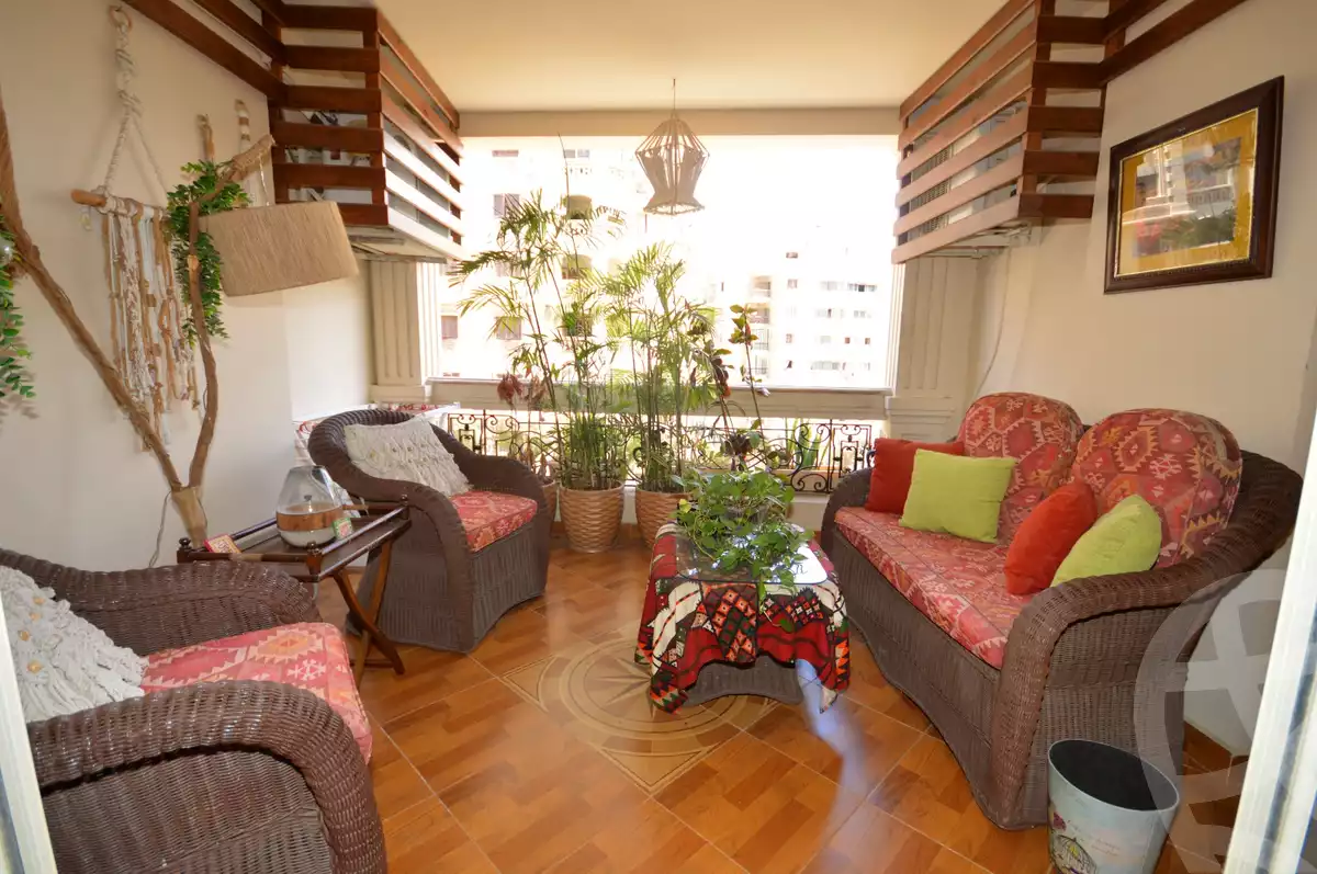 https://aqarmap.com.eg/ar/listing/6237818-for-sale-alexandria-smouha-albert-al-awal-st