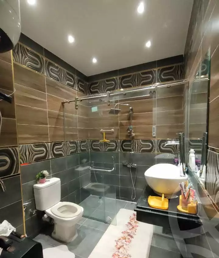 https://aqarmap.com.eg/ar/listing/6238446-for-sale-qalyubia-shubra-el-khaima-shubra-el-khaima-city-ahmed-oraby-st