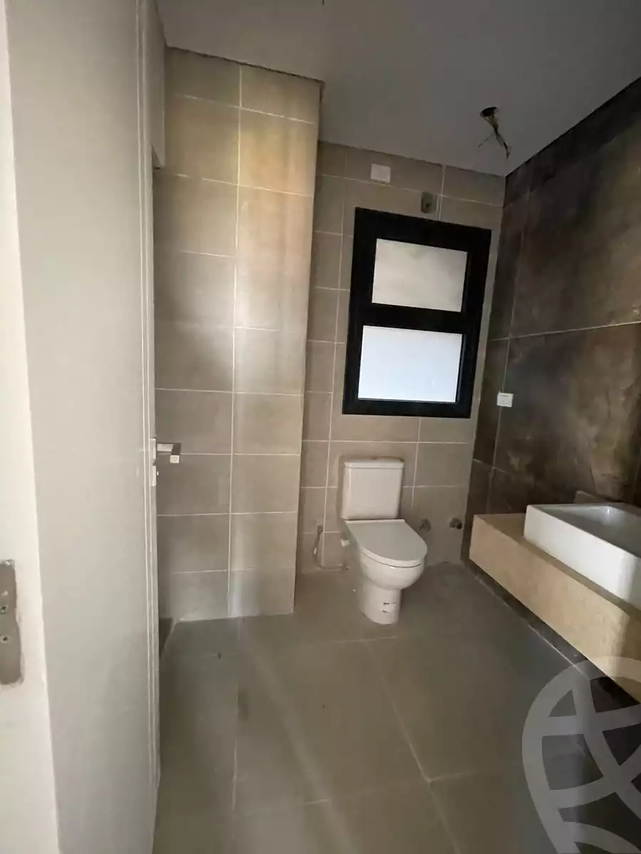 https://aqarmap.com.eg/ar/listing/6238700-for-sale-cairo-el-sheikh-zayed-city-compounds-kmbwnd-fyldj-wyst-dr-llttwyr