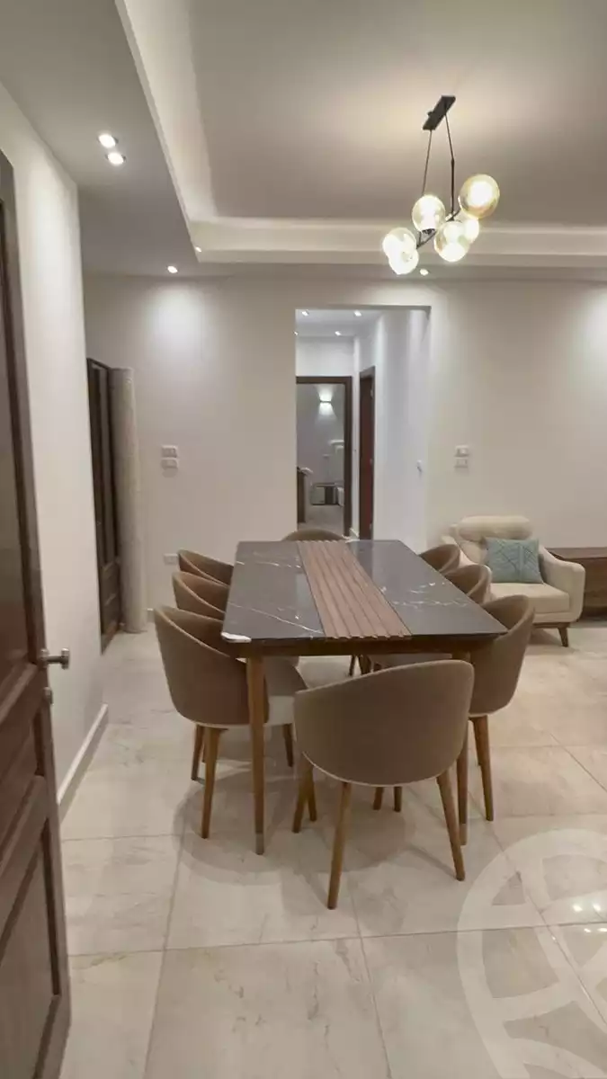 https://aqarmap.com.eg/en/listing/6239150-for-rent-cairo-new-cairo-compounds-hyde-park-centre-ville-hyde-park