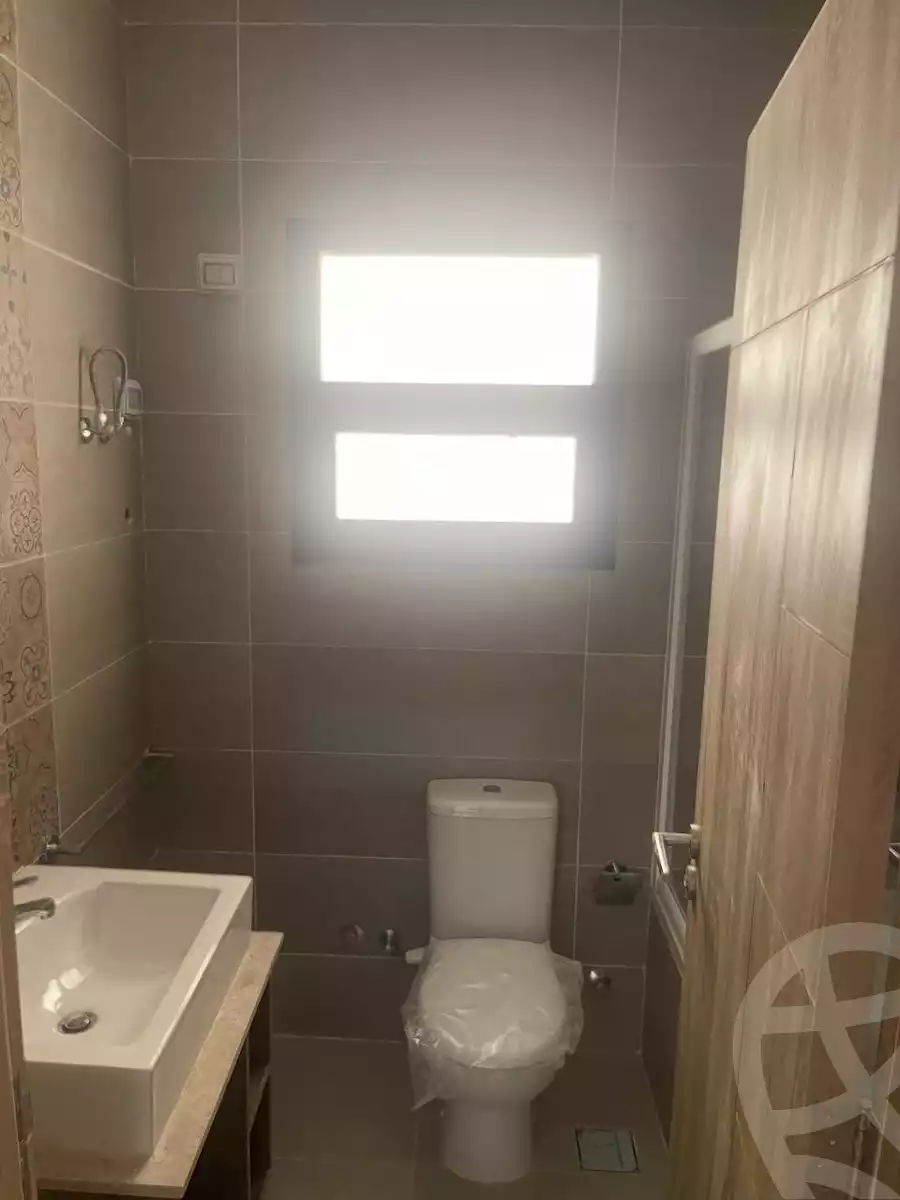 https://aqarmap.com.eg/ar/listing/6241781-for-rent-cairo-new-cairo-compounds-fifth-square