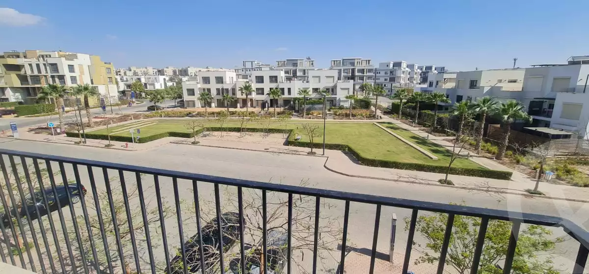 https://aqarmap.com.eg/en/listing/6242137-for-sale-cairo-el-sheikh-zayed-city-compounds-beverly-hills