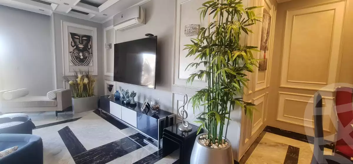 https://aqarmap.com.eg/en/listing/6242137-for-sale-cairo-el-sheikh-zayed-city-compounds-beverly-hills
