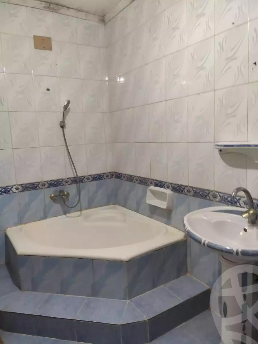 https://aqarmap.com.eg/en/listing/6242246-for-rent-cairo-faisal-el-tawabeq-el-mansheya-st