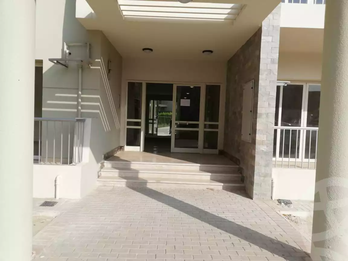 https://aqarmap.com.eg/en/listing/6242280-for-rent-cairo-el-sheikh-zayed-city-compounds-dh-drys