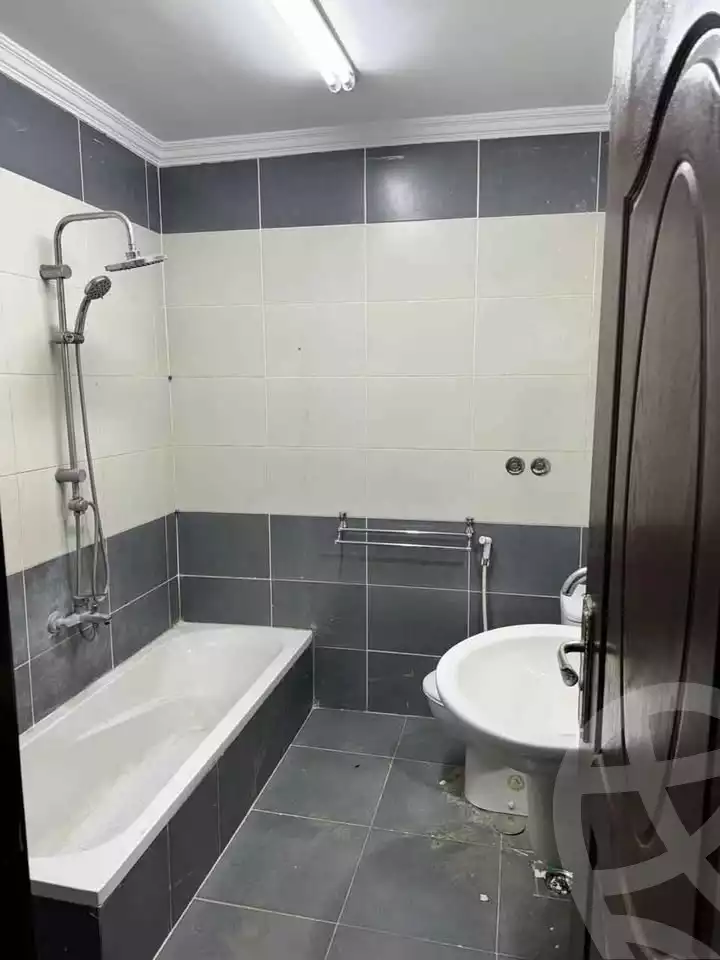 https://aqarmap.com.eg/ar/listing/6243037-for-rent-cairo-el-haram-el-maryotya