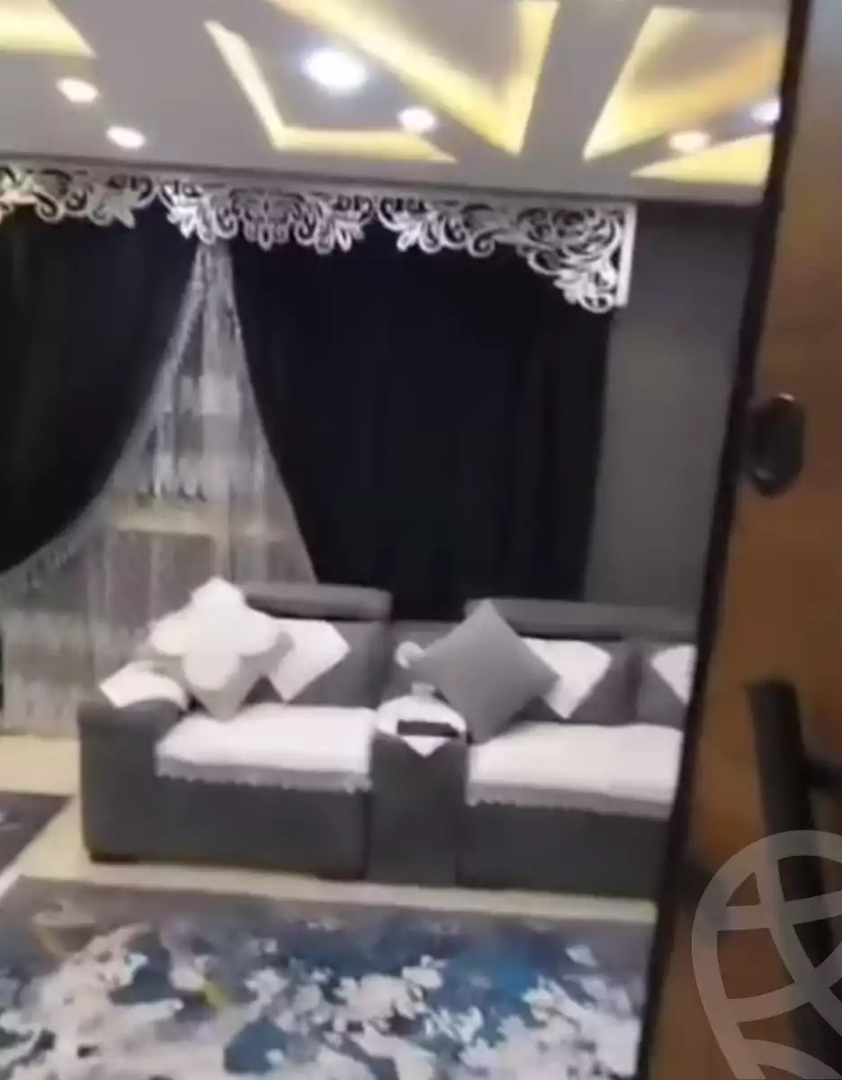 https://aqarmap.com.eg/ar/listing/6243414-for-sale-cairo-ain-shams-ahmed-esmat-st