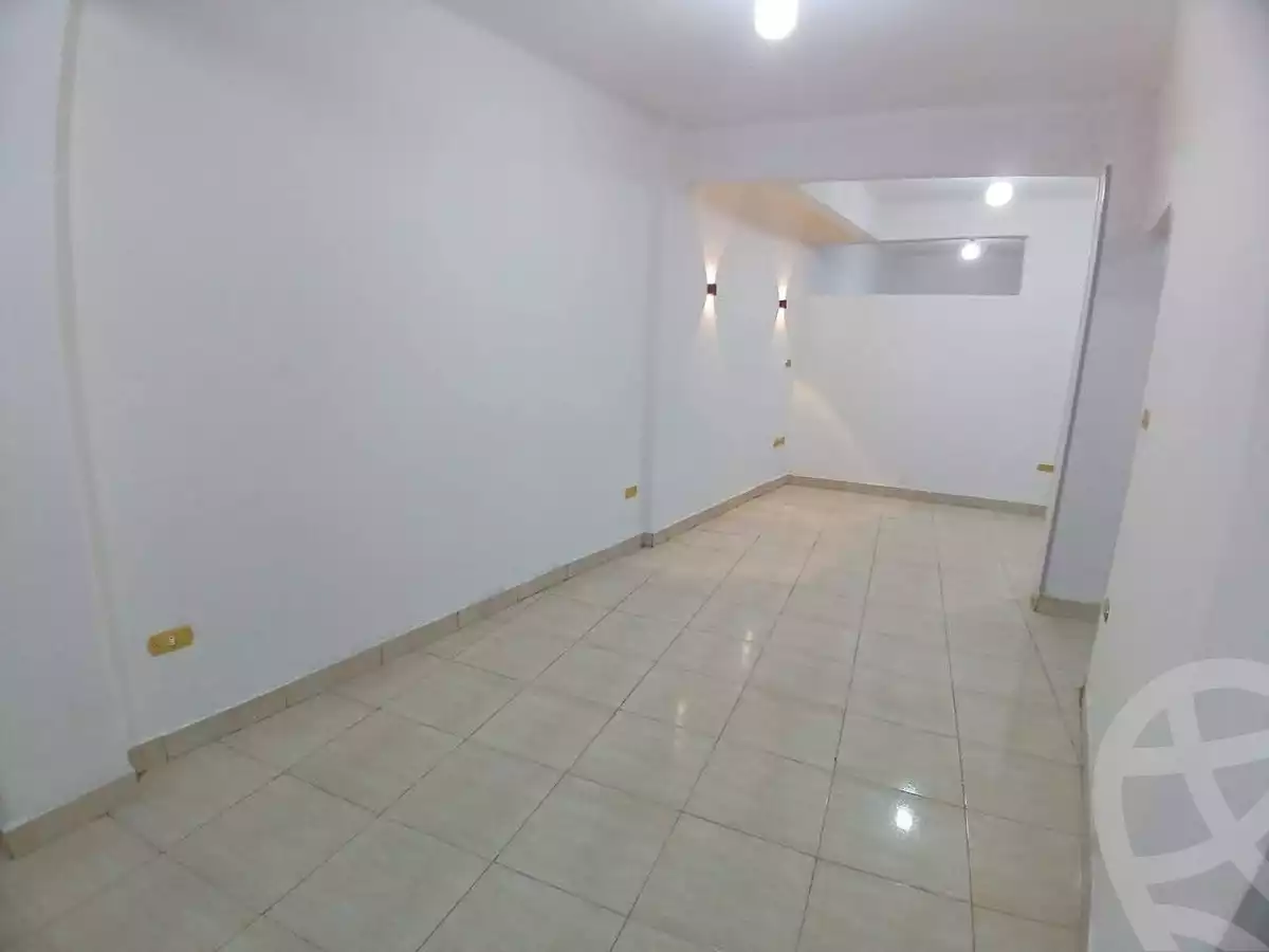 https://aqarmap.com.eg/ar/listing/6243548-for-sale-cairo-ain-shams-el-naam-mostafa-hafez-st