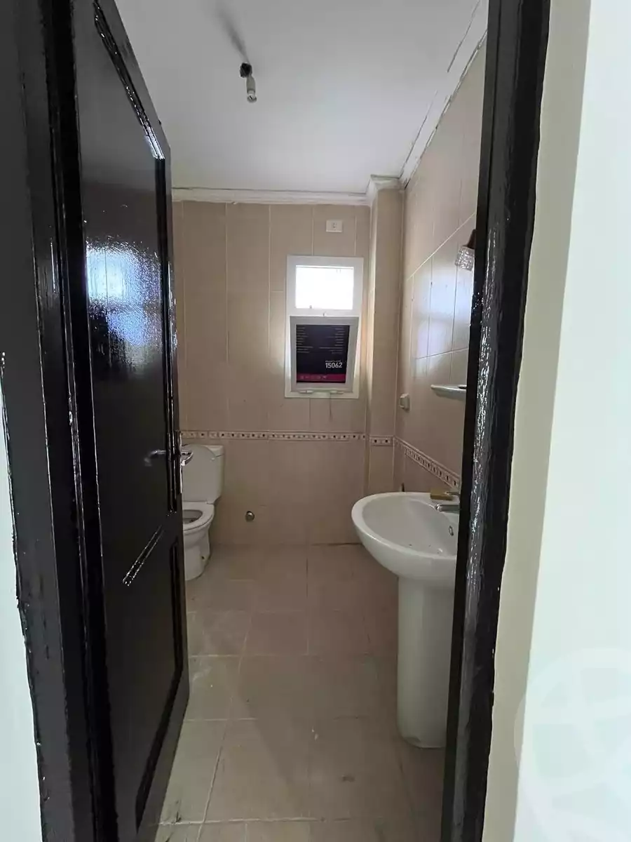 https://aqarmap.com.eg/ar/listing/6244304-for-rent-cairo-new-cairo-madinaty-first-zone-buildings-madinaty-road
