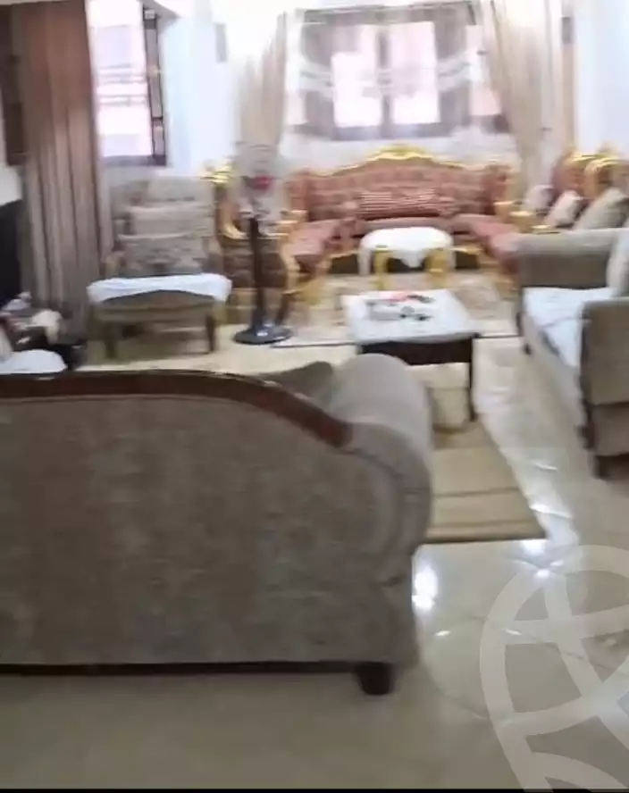 https://aqarmap.com.eg/ar/listing/6245250-for-sale-cairo-el-zaytun-lzytwn-lshrqy-shr-mstfy-bsh