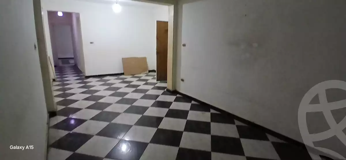 https://aqarmap.com.eg/ar/listing/6245805-for-sale-alexandria-el-mandara-alex-el-mandara-bahri-sidi-kamal-st