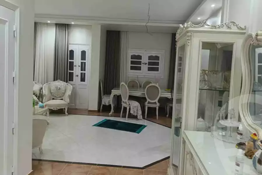 https://aqarmap.com.eg/en/listing/6246528-for-sale-dakahlia-mansoura-samia-el-gamal-st