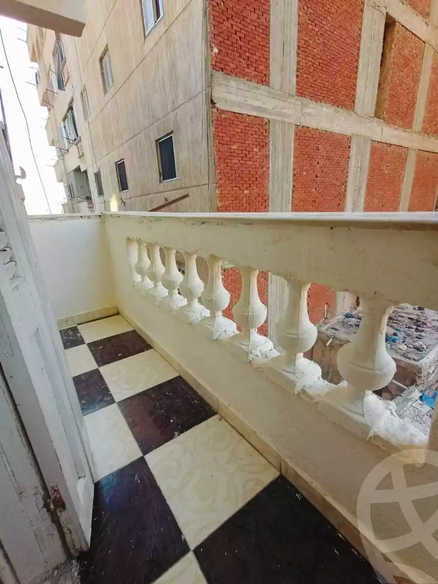 https://aqarmap.com.eg/en/listing/6248624-for-sale-alexandria-bahray-el-anfoshy-al-gomrok-al-kadem-st