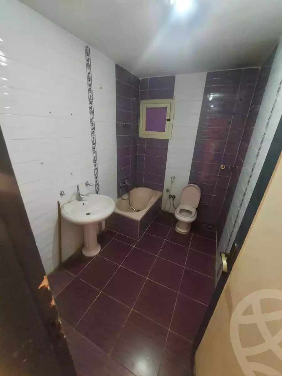 https://aqarmap.com.eg/en/listing/6252415-for-sale-cairo-helwan-mohamed-sayed-ahmed-st