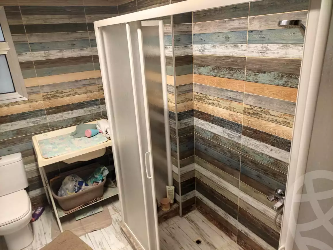 https://aqarmap.com.eg/ar/listing/6252605-for-sale-alexandria-lauran-shaarawy-st