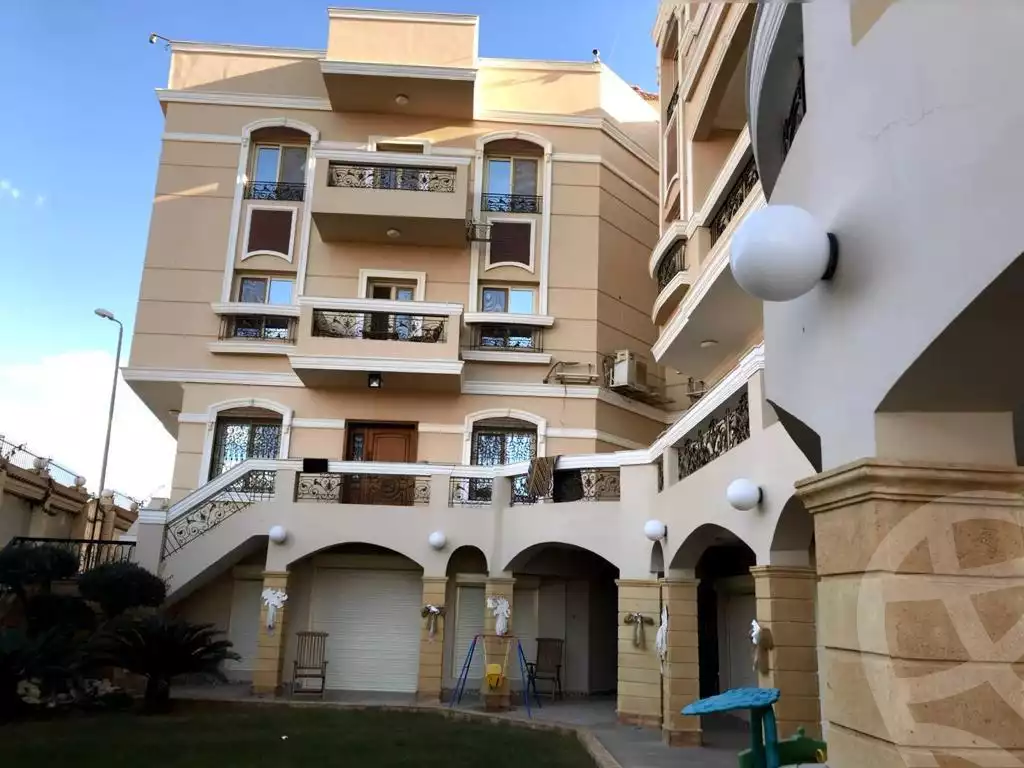 https://aqarmap.com.eg/en/listing/6253471-for-sale-cairo-el-sheikh-zayed-city-el-hay-el-khames-lhry