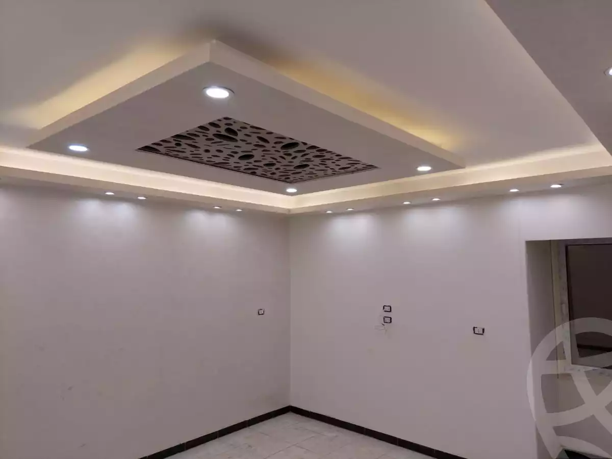 https://aqarmap.com.eg/en/listing/6253679-for-sale-cairo-helwan-helwan-el-sharkeya-mostafa-safwat-st