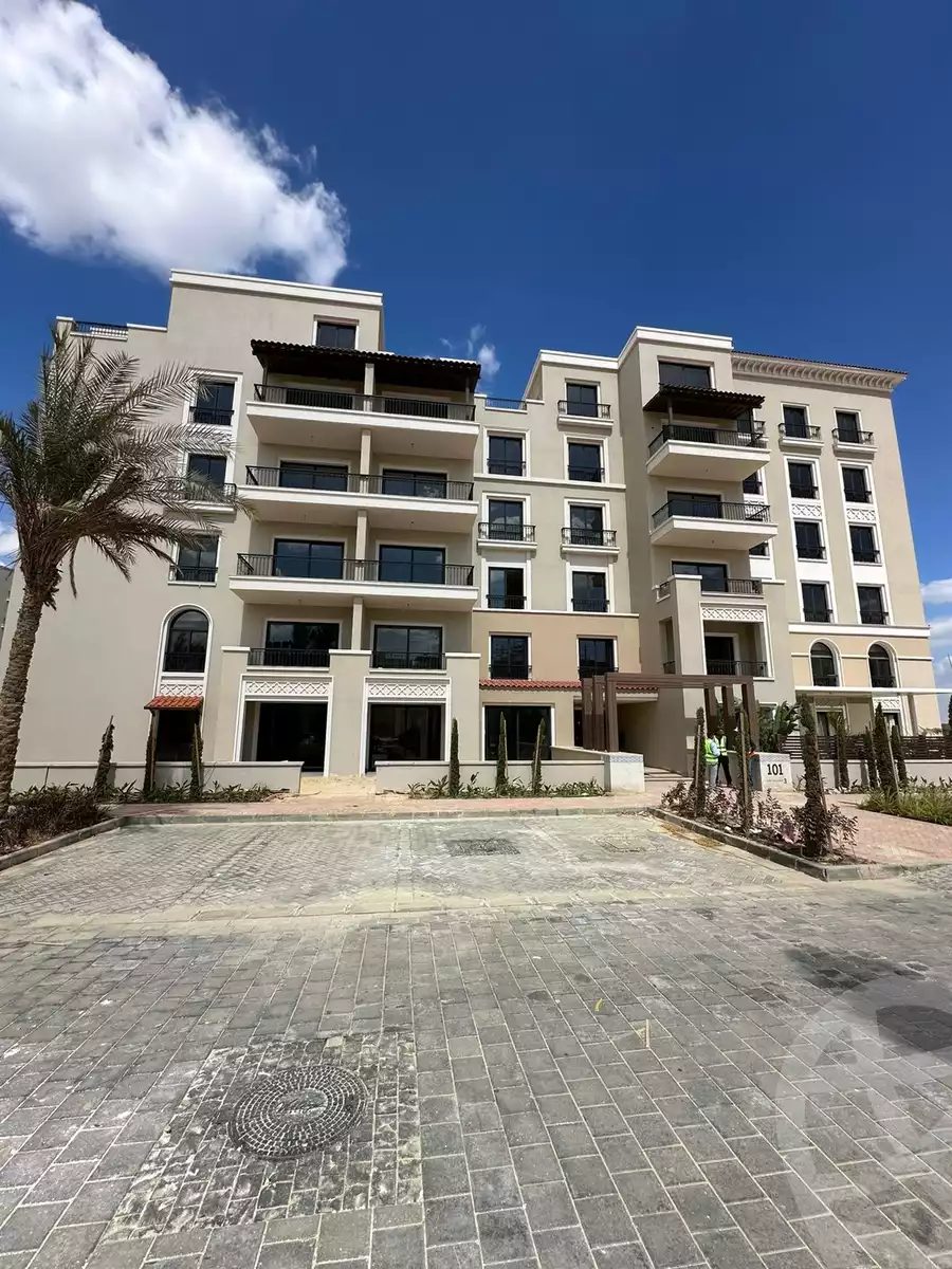 https://aqarmap.com.eg/ar/listing/6254669-for-sale-cairo-el-sheikh-zayed-city-compounds-kmbwnd-fyldj-wyst-dr-llttwyr