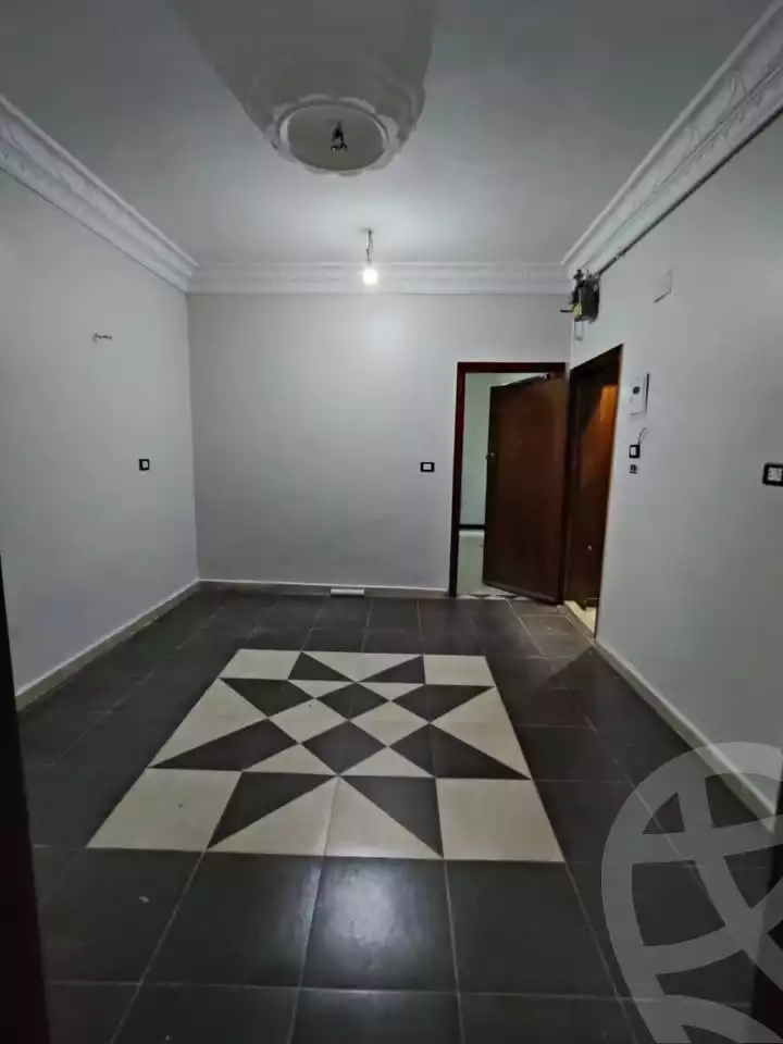 https://aqarmap.com.eg/en/listing/6251497-for-sale-qalyubia-shubra-el-khaima-om-bayoumi
