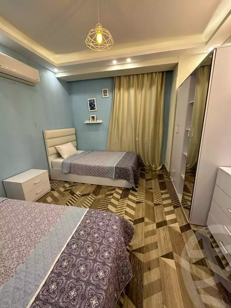 https://aqarmap.com.eg/ar/listing/6255518-for-rent-cairo-el-sheikh-zayed-city-compounds-kmbwnd-wyst-twn-swdyk