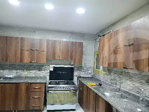 https://aqarmap.com.eg/ar/listing/6182098-for-rent-cairo-6th-of-october-el-ahyaa-neighborhood-3rd-al-hay-al-thalith-st