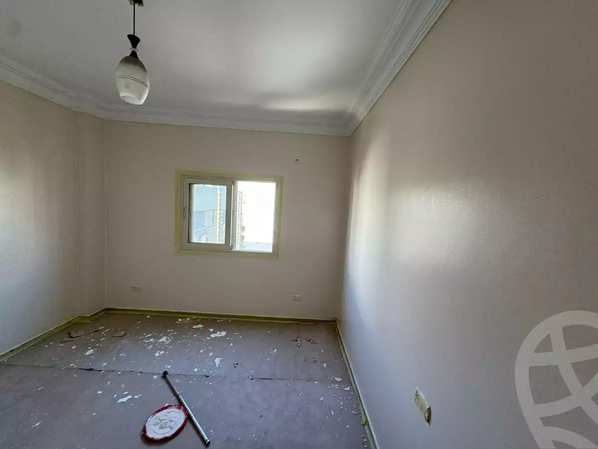 https://aqarmap.com.eg/ar/listing/6256054-for-sale-cairo-new-cairo-el-yassamin-el-yasmeen-7-el-shaheed-mansour-abdel-latif-st